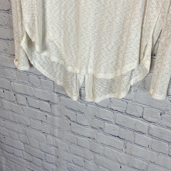 Calson White Long Sleeved Shirt - Picture 4 of 7